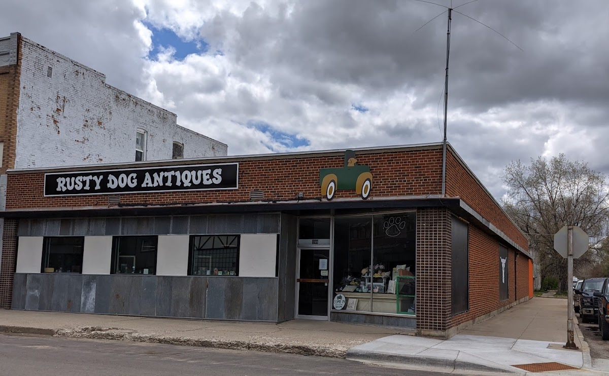 Rusty Dog Antiques